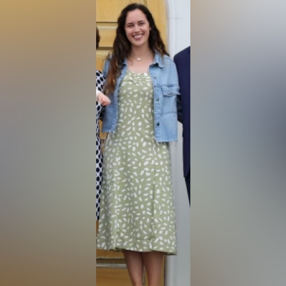 Cute light green and white midi dress - Picture 6 of 7